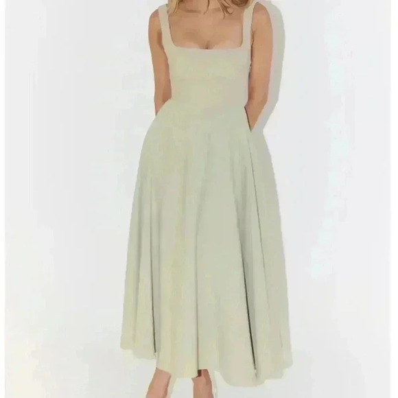 Dresses & Skirts - NWT Whitney Square Neck Corset Top Midi Dress